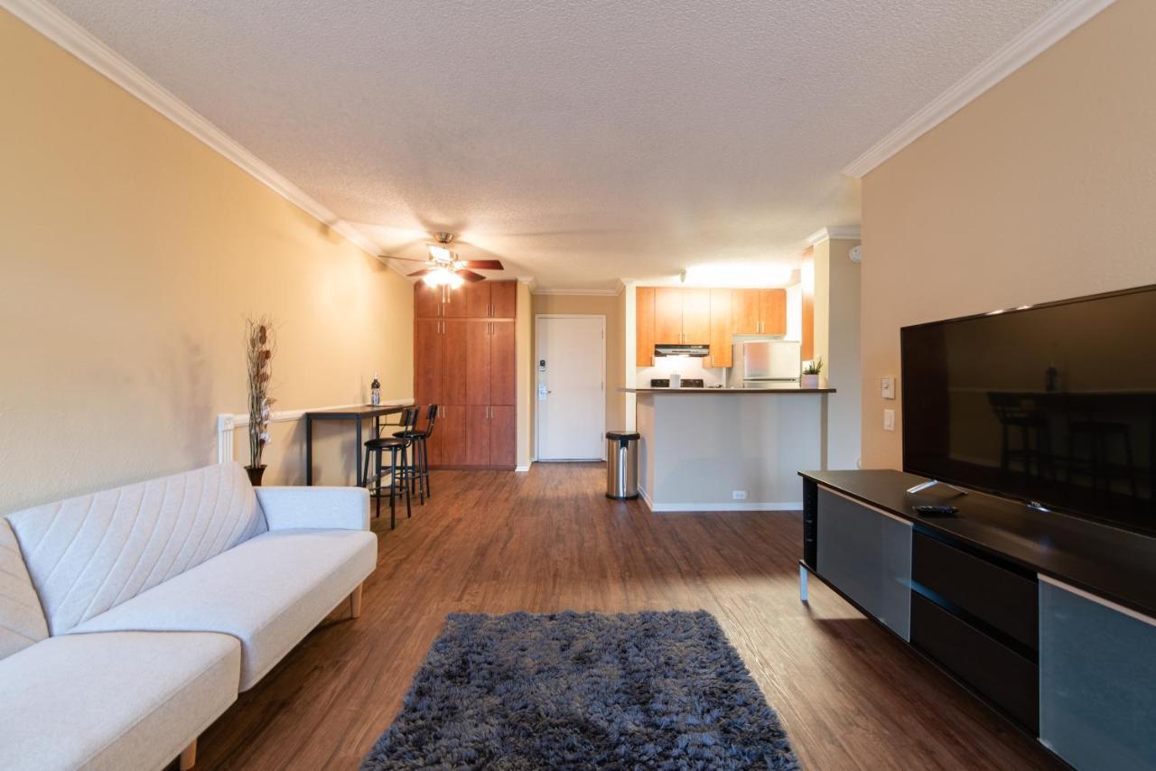 Luxurious Stay Near The Beach 뉴포트비치 외부 사진